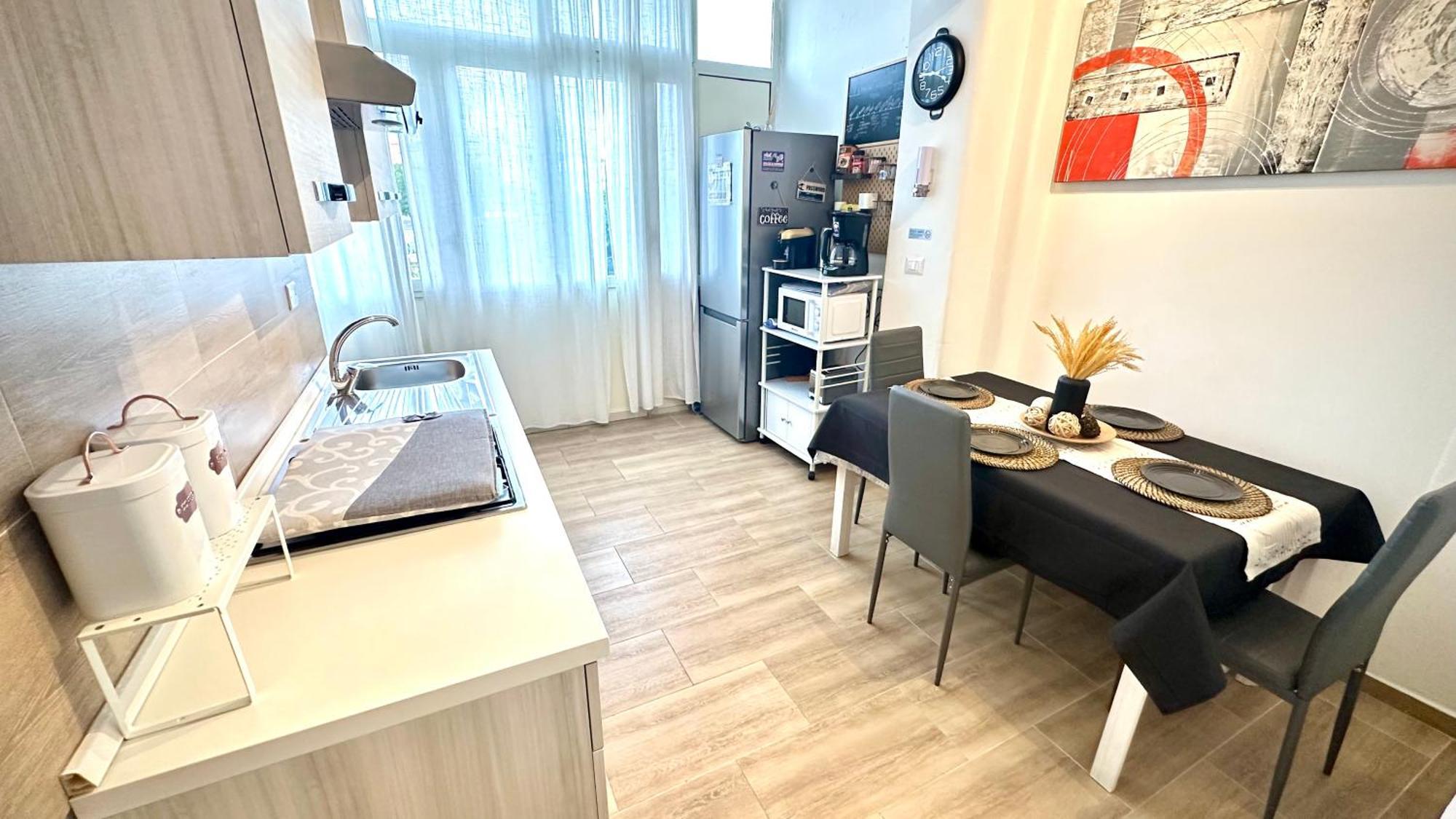 Dama House Airport&Hospital Apartment คาตาเนีย ภายนอก รูปภาพ
